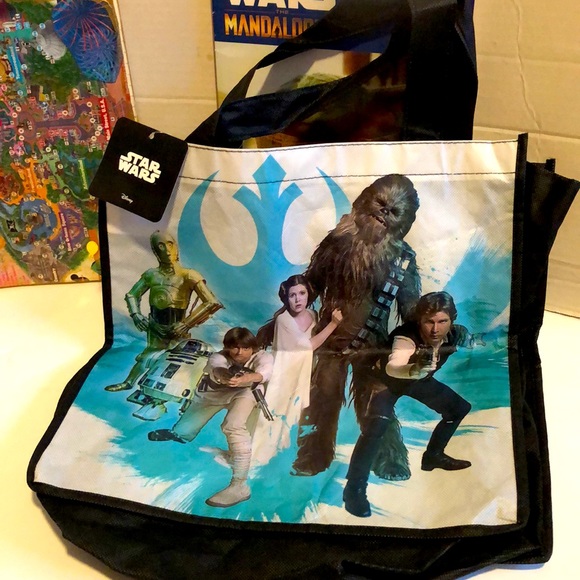 🔴Disney item bundle 4less Star Wars, Gro Gru, princesse, Minnie glitter p… - Picture 4 of 12